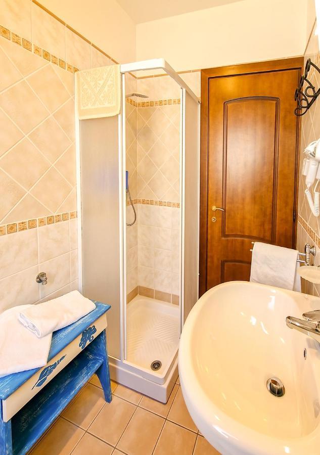 Murphy Holiday Home - Sea And Dreams 02 La Maddalena  Esterno foto