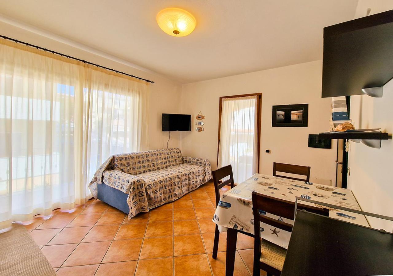 Murphy Holiday Home - Sea And Dreams 02 La Maddalena  Esterno foto